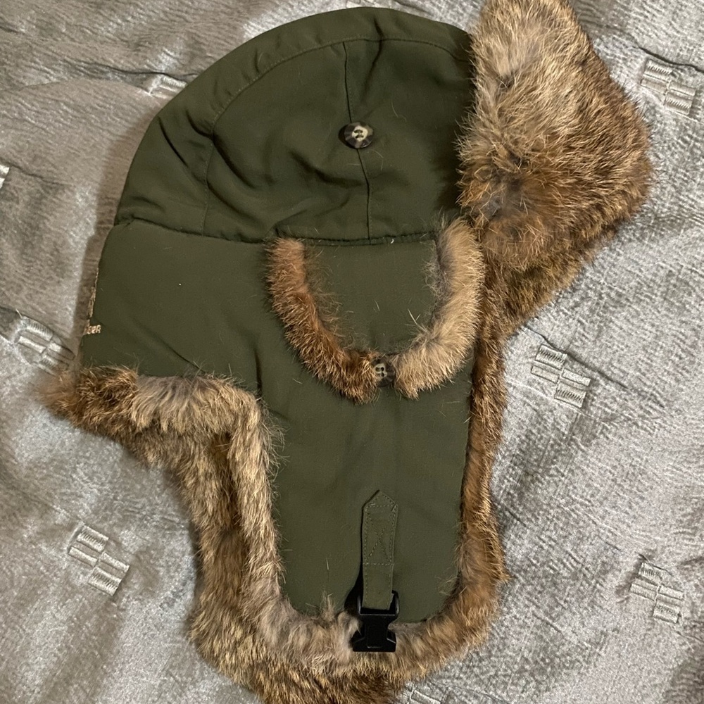 Men's Olive Green Fur-Lined Winter Hat